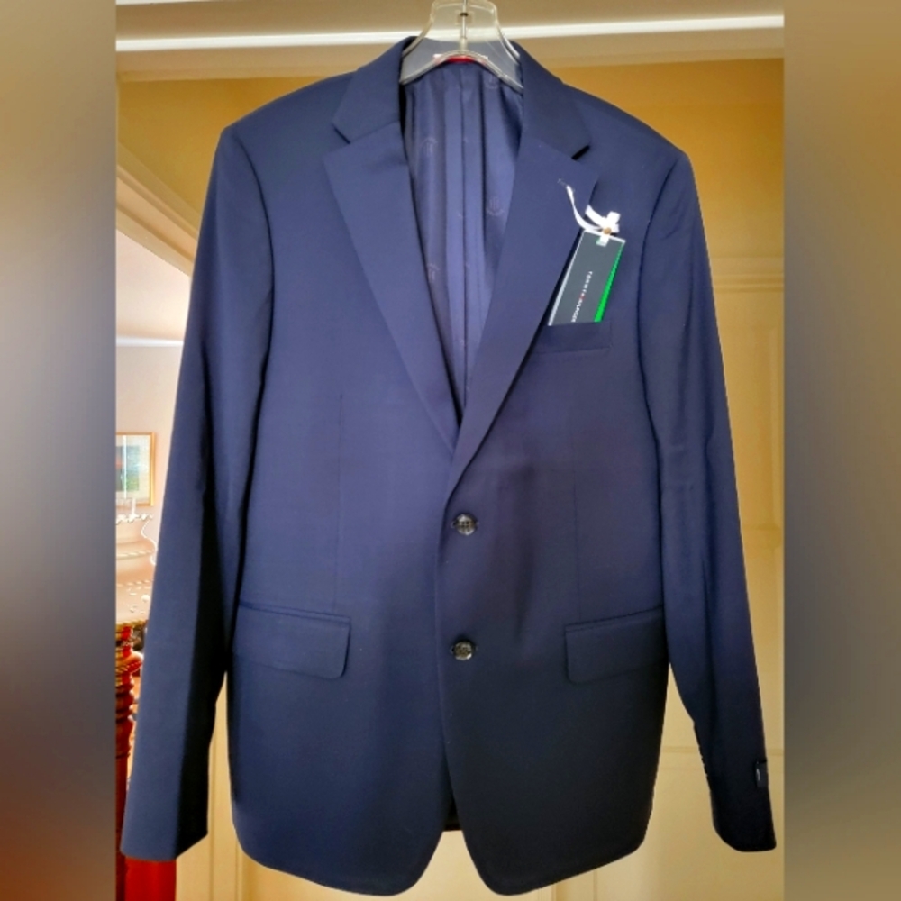 Tommy Hilfiger Navy Blue Sport Coat, size 42 regular
